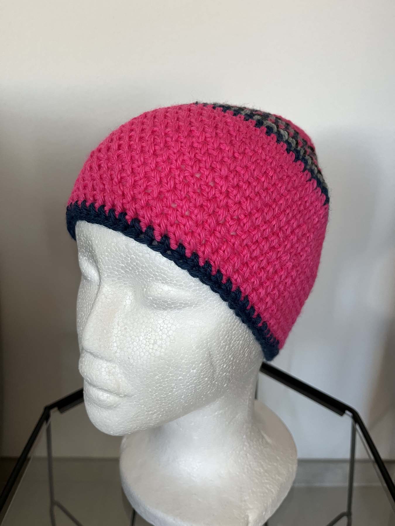 Cappello Fucsia a righe
